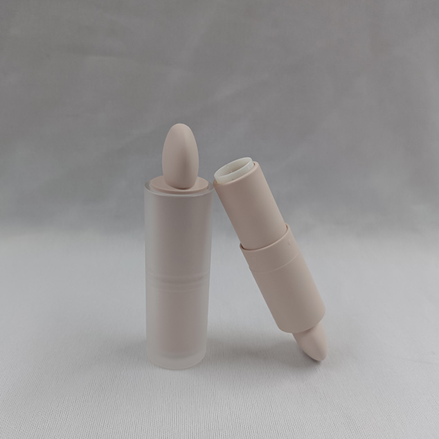 Frost Clear Cover Spray Nude Color Round Hot Selling Lipstick Container China Factory